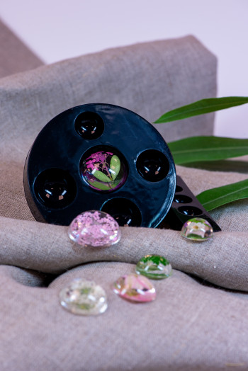 Molde silicona para resina x2 semiesferas - Imagen 2